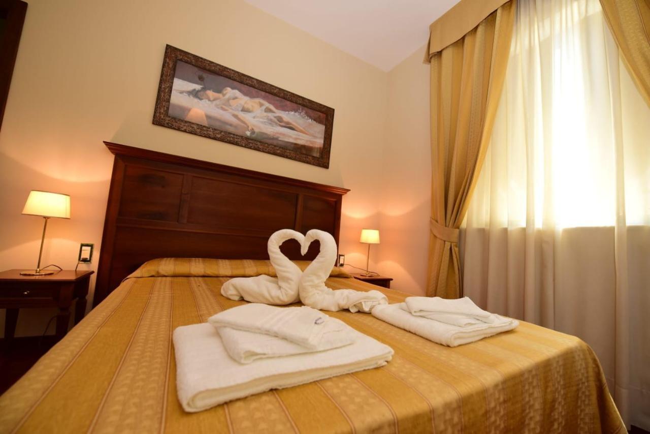 Albergo La locanda degli Apolidi Atena Lucana Esterno foto