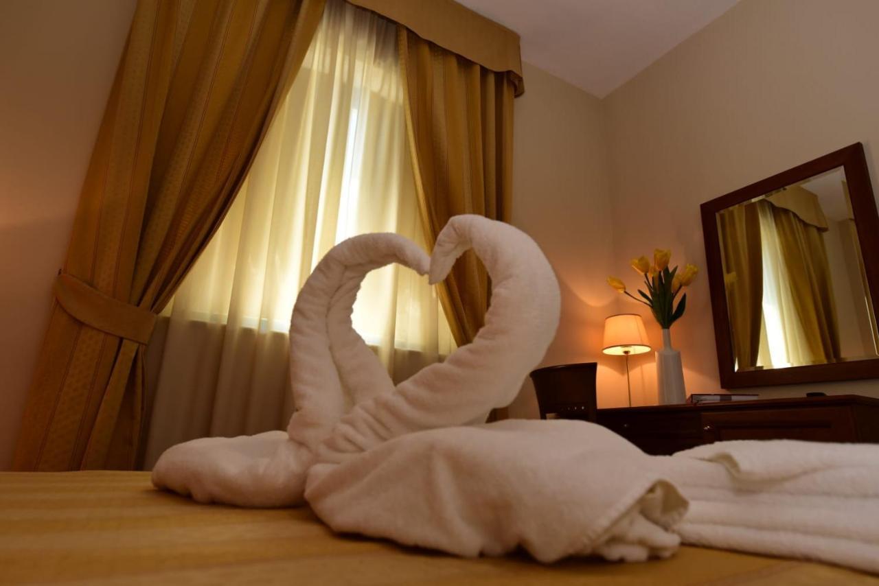 Albergo La locanda degli Apolidi Atena Lucana Esterno foto